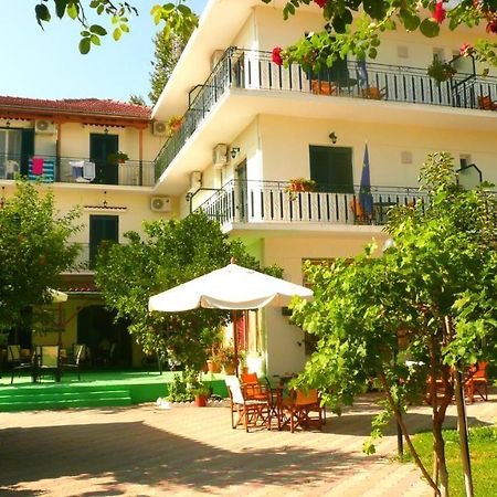 Des Roses Hotel 플라타니아스 외부 사진
